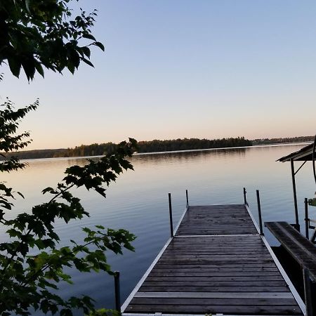 La Parade Du Huard - Lac Et Spa Saint-Sébastien Exterior foto