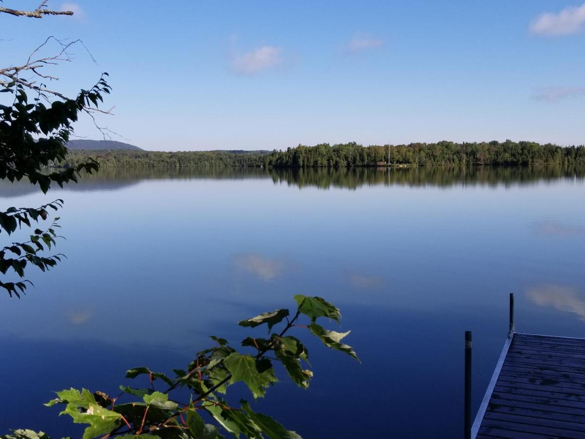 La Parade Du Huard - Lac Et Spa Saint-Sébastien Exterior foto